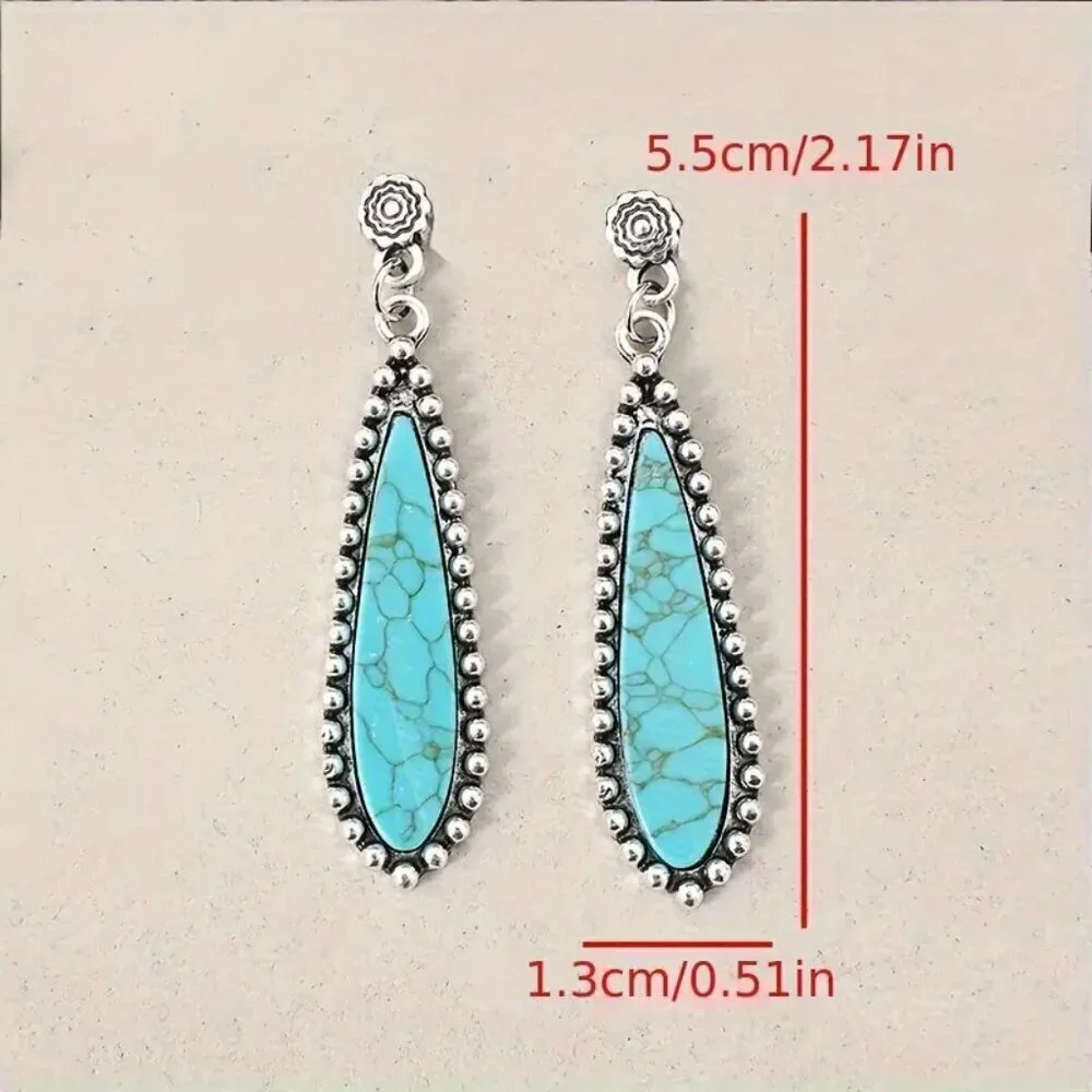 NEW Pair of vintage style BOHO earrings, dangle turquoise earrings, western